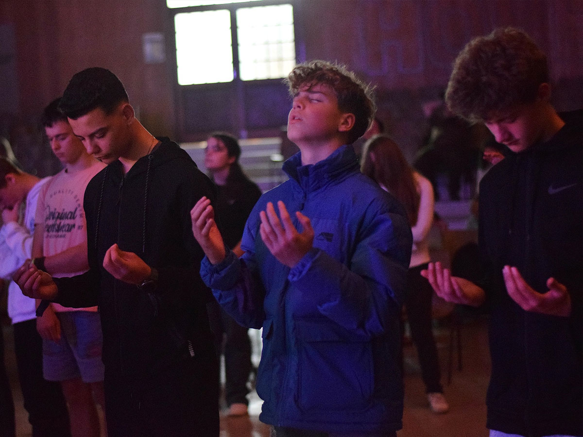 Corpus Christi Hartklop - Tienerbediening